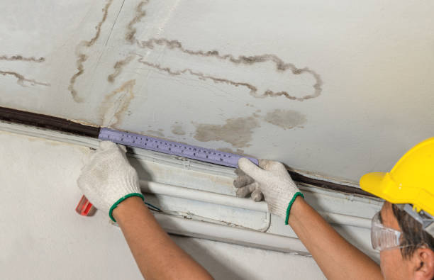 Reliable Flood Cleanup contractor in Stonington, CT by Water Damage Irwin